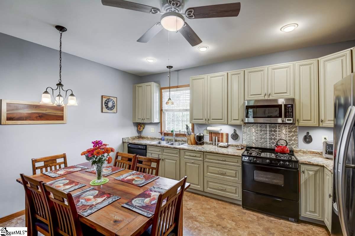 1269 South Barton Road Taylors, SC 29687 - Photo 3 of 28 Gallery Image 3