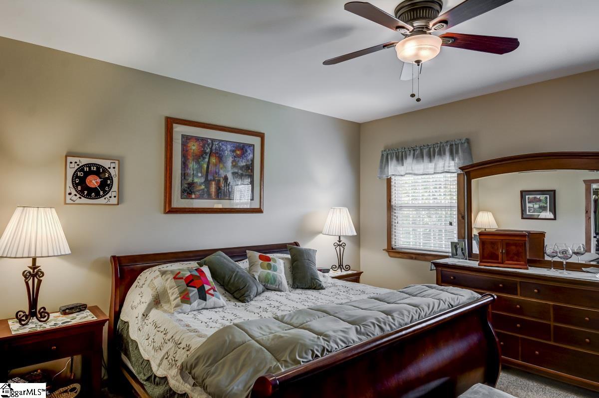 1269 South Barton Road Taylors, SC 29687 - Photo 8 of 28 Gallery Image 8
