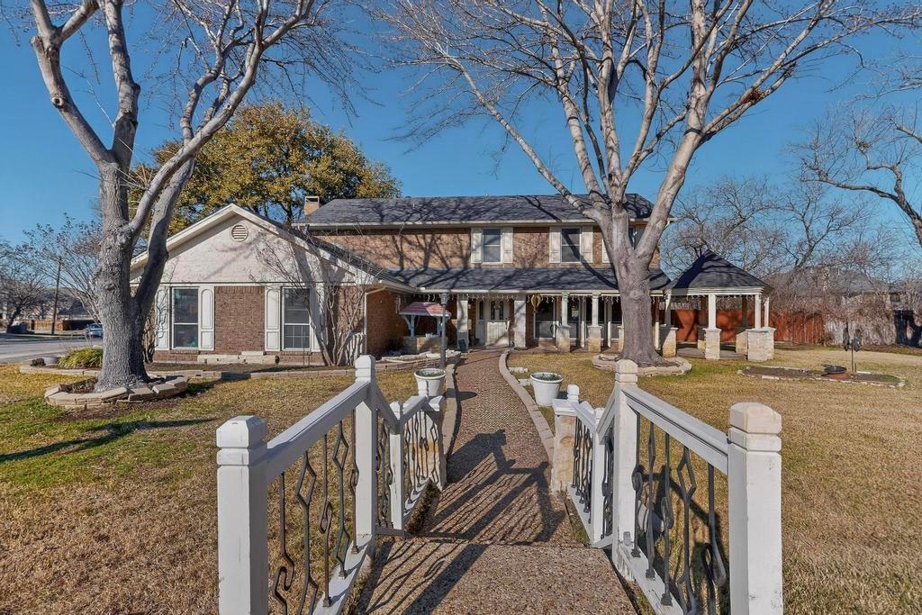 100 Fieldcrest Loop Coppell, TX 75019 - Photo 2 of 39
