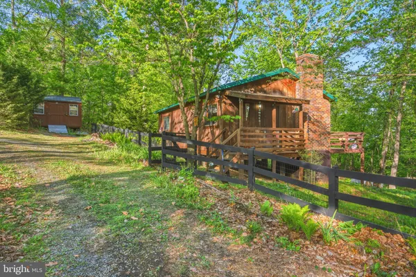 $260,000 | 816 Hilltop Ln Mount, Mount Jackson, VA 22842