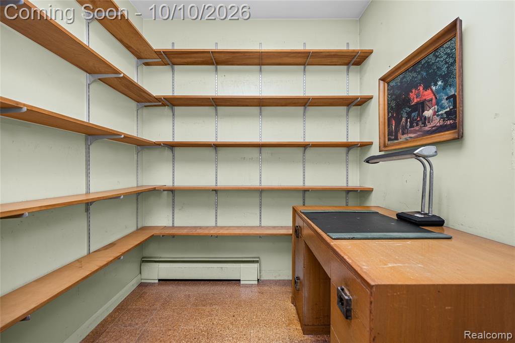11850 Clinton River Road Sterling Heights, MI 48313 - Photo 23 of 62 Gallery Image 23