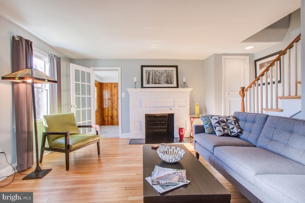 6134 Montrose Road Cheverly, MD 20785 - Photo 2 of 32