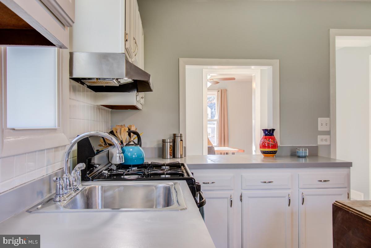 6134 Montrose Road Cheverly, MD 20785 - Photo 13 of 32