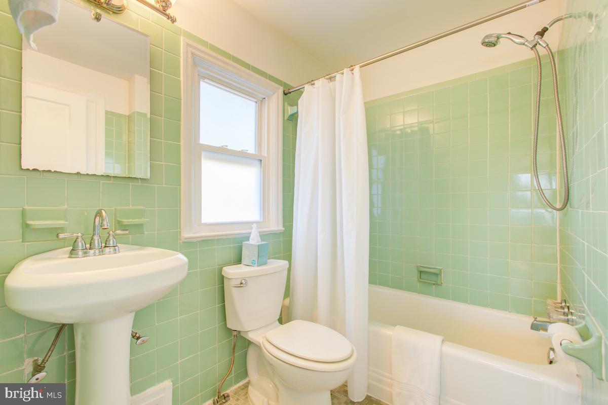 6134 Montrose Road Cheverly, MD 20785 - Photo 29 of 32