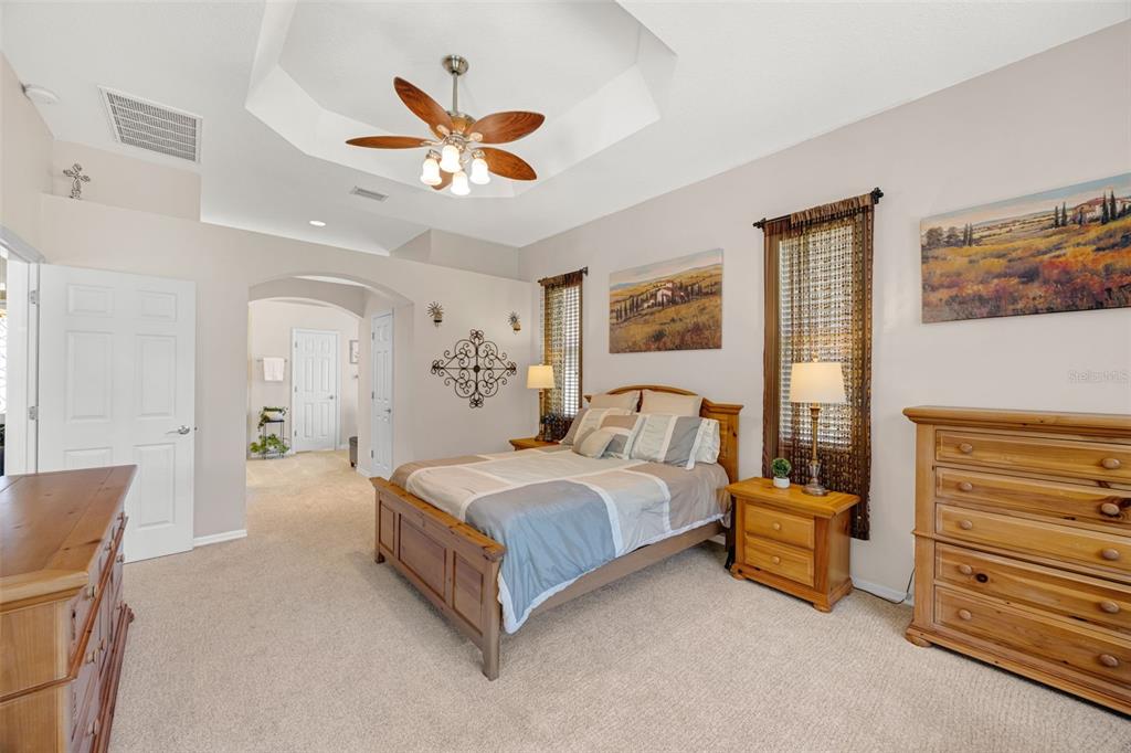 4415 Merrick Run Lane Valrico, FL 33596 - Photo 15 of 72