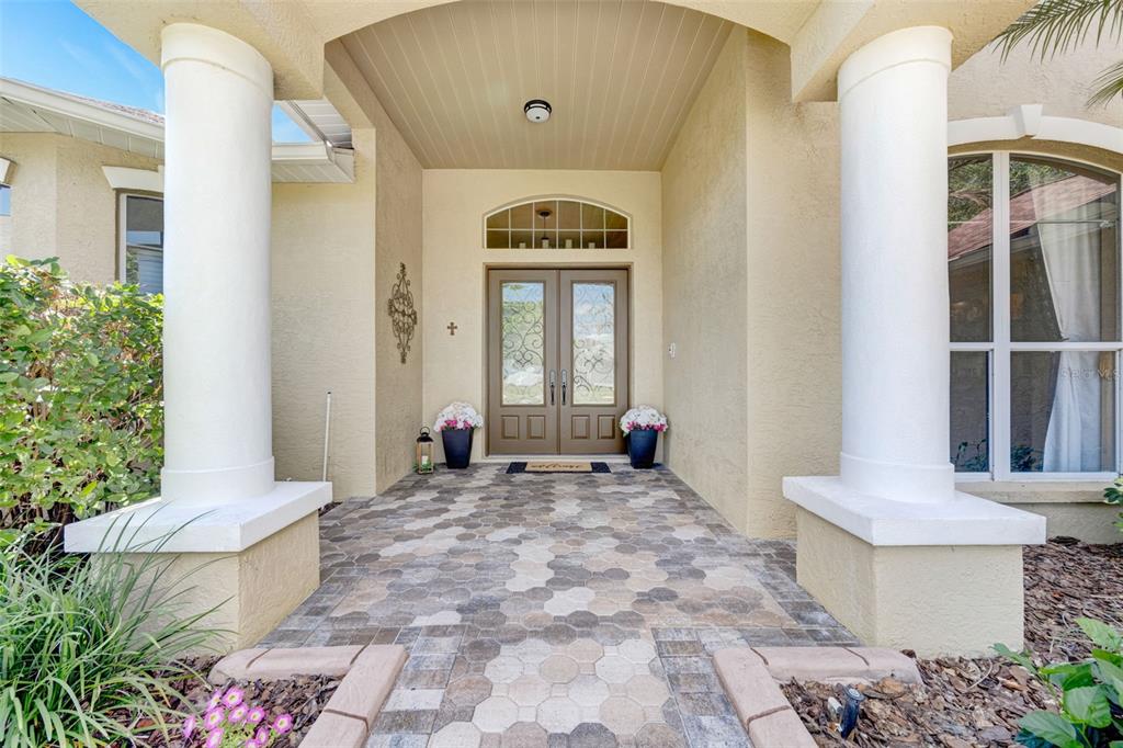 4415 Merrick Run Lane Valrico, FL 33596 - Photo 6 of 72