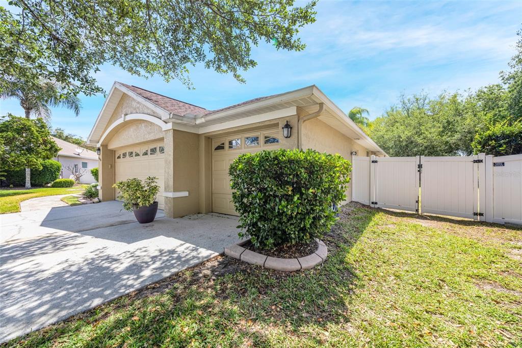 4415 Merrick Run Lane Valrico, FL 33596 - Photo 68 of 72