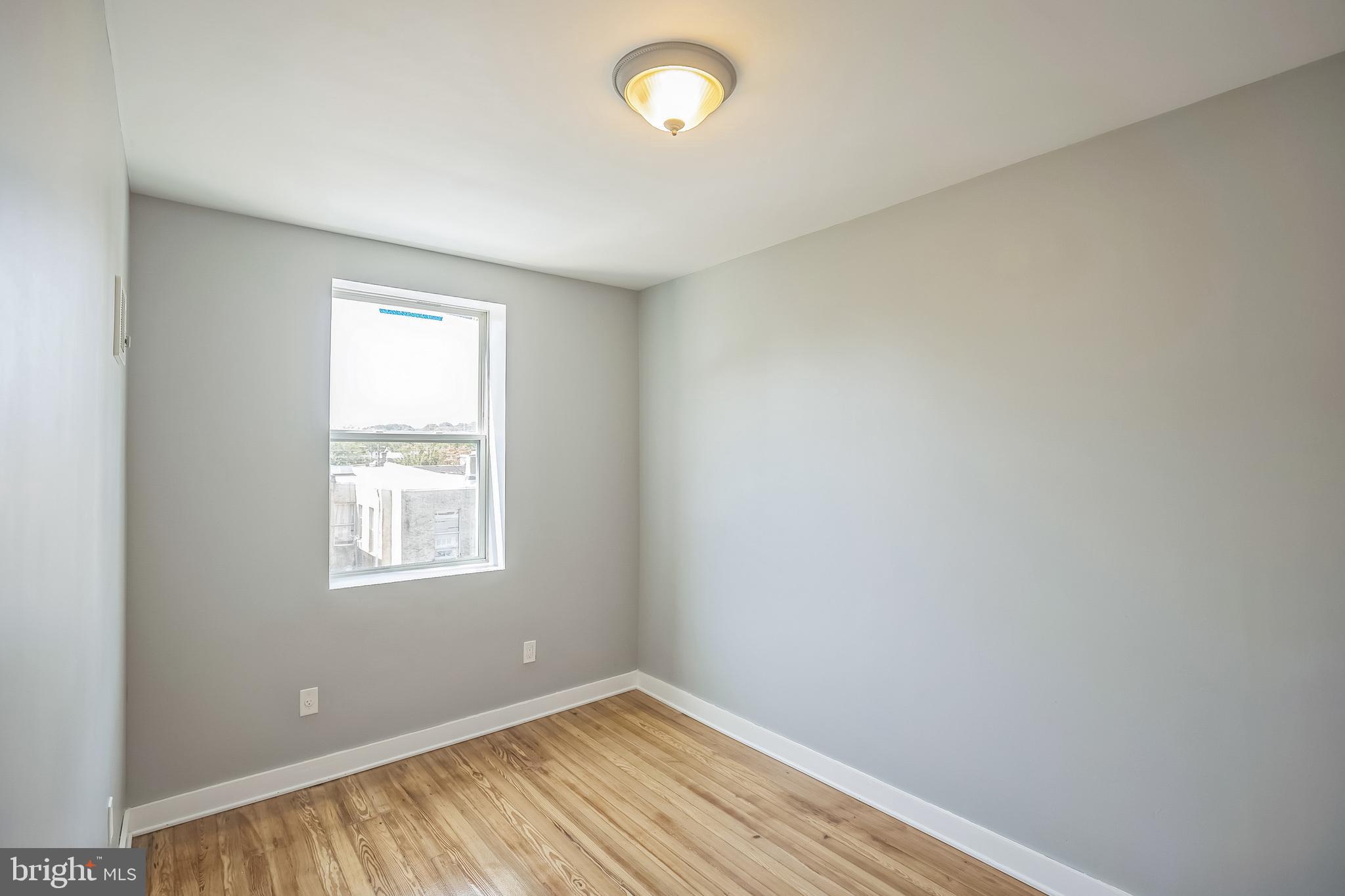 918 Kenmore Road Philadelphia, PA 19151 - Photo 23 of 32 Gallery Image 23