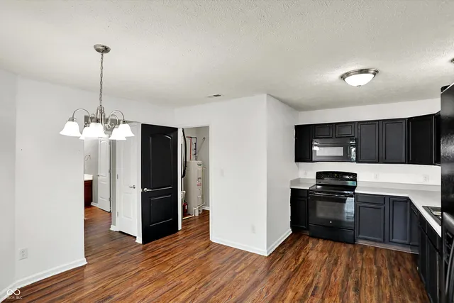 $220,000 | 6422 Emerald Springs Drive, Indianapolis, IN 46221