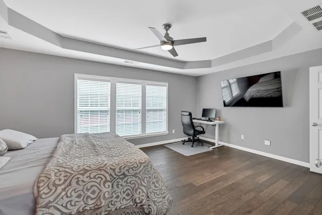 $649,000 | 5008 Bethpage Drive Northeast, Suwanee, GA 30024