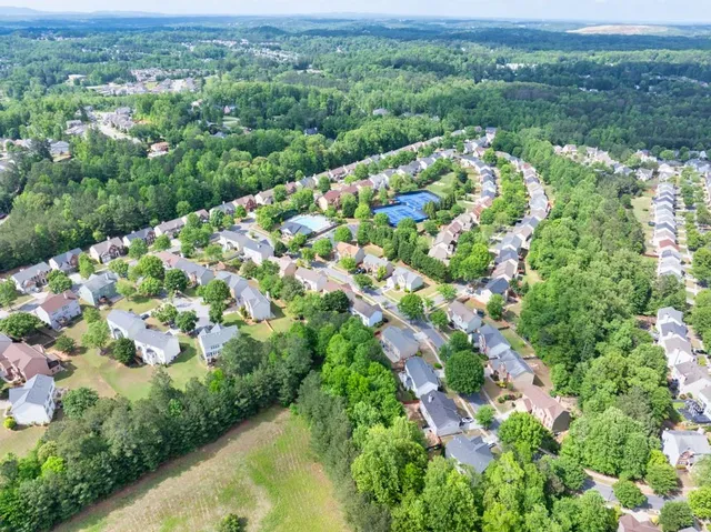 $649,000 | 5008 Bethpage Drive Northeast, Suwanee, GA 30024