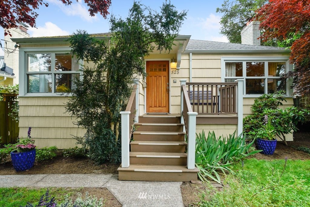 528 North 79th Street Seattle, WA 98103 - Photo 1 of 36 Gallery Image 1