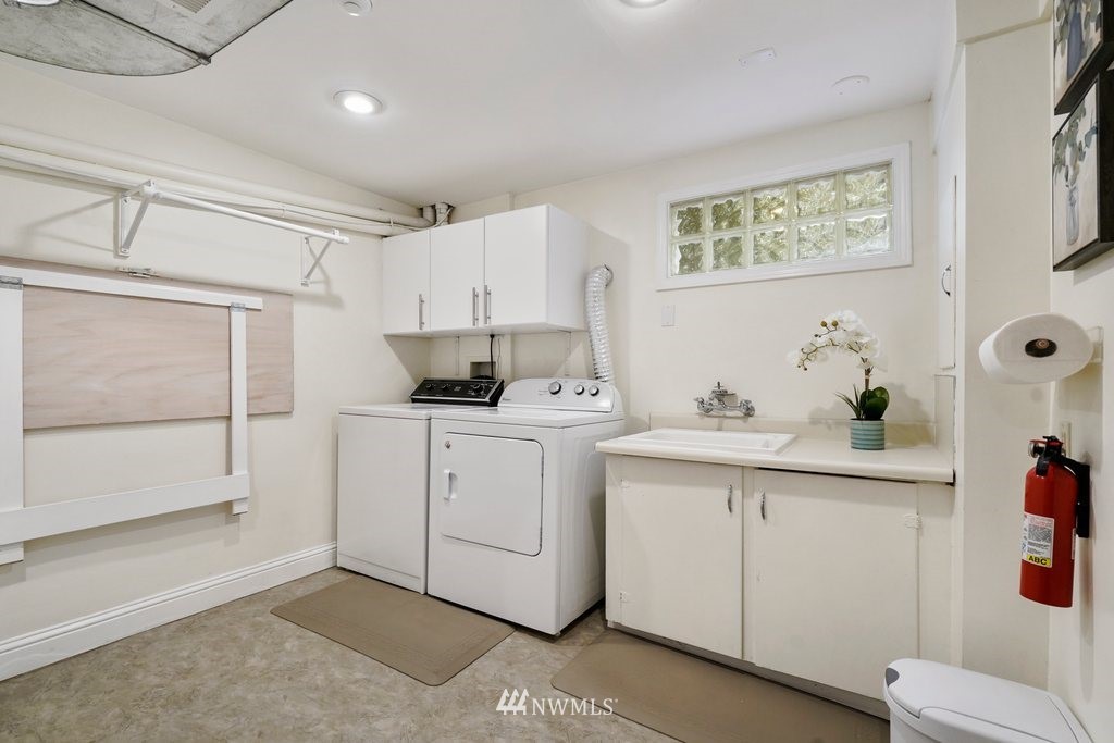 528 North 79th Street Seattle, WA 98103 - Photo 27 of 36 Gallery Image 27