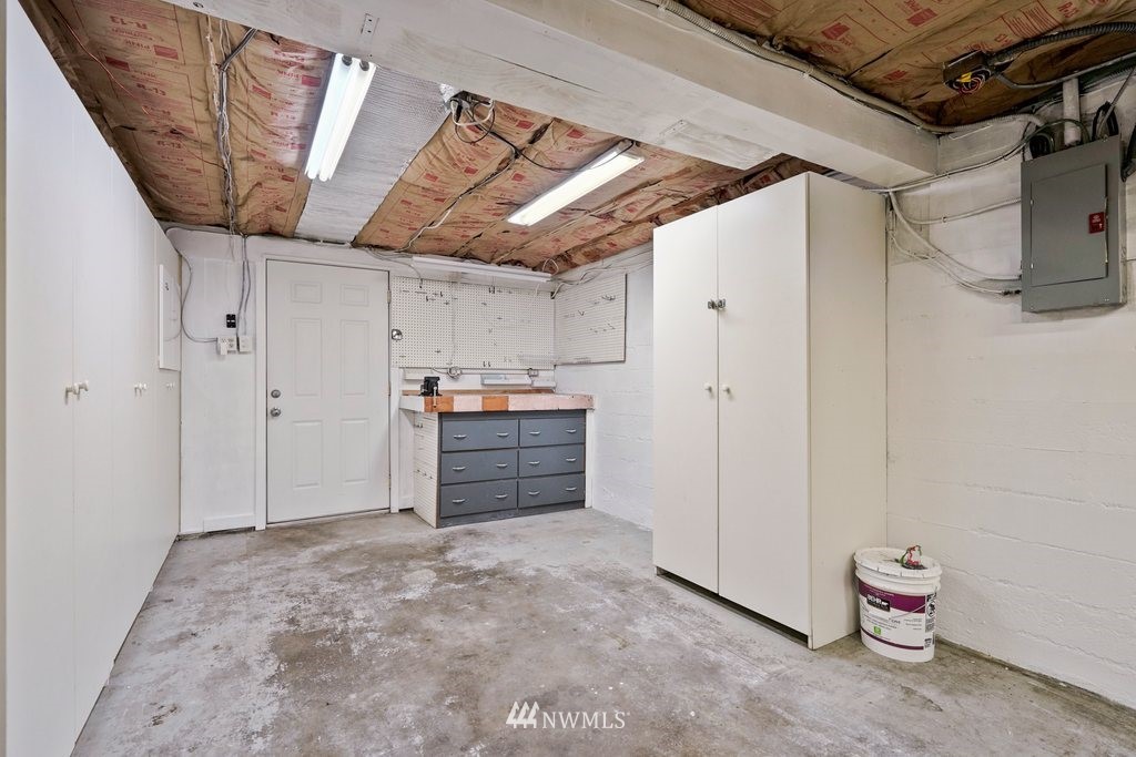 528 North 79th Street Seattle, WA 98103 - Photo 29 of 36 Gallery Image 29