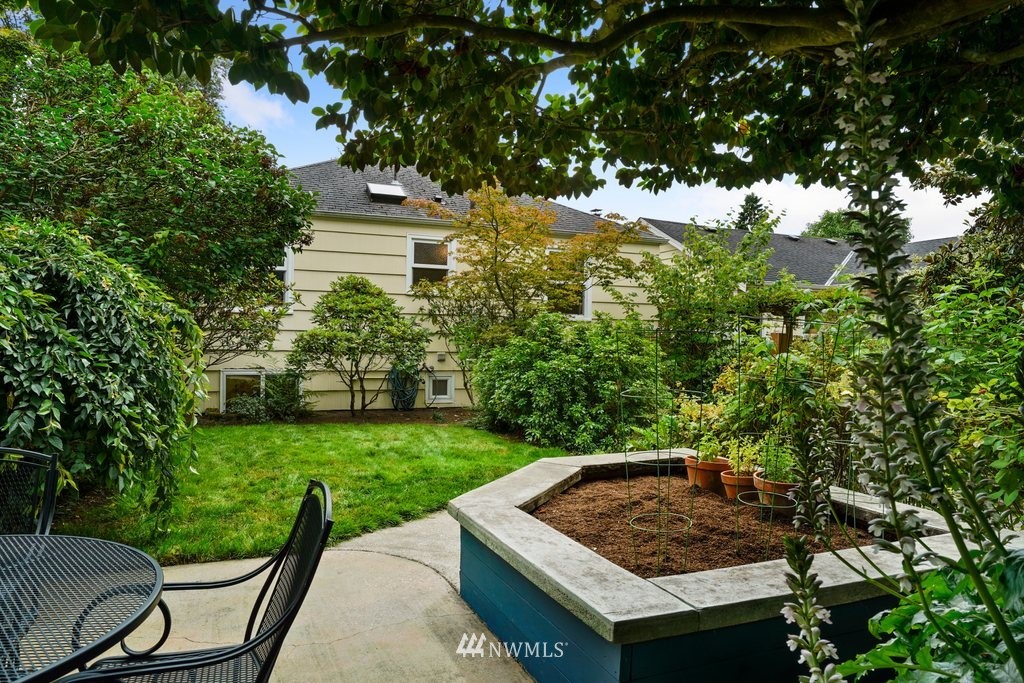 528 North 79th Street Seattle, WA 98103 - Photo 34 of 36 Gallery Image 34