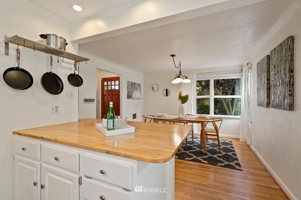 528 North 79th Street Seattle, WA 98103 - Photo 10 of 36 Gallery Image 10