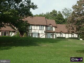 2009 St Peters Road Pottstown, PA 19465 - Photo 1 of 6 Gallery Image 1