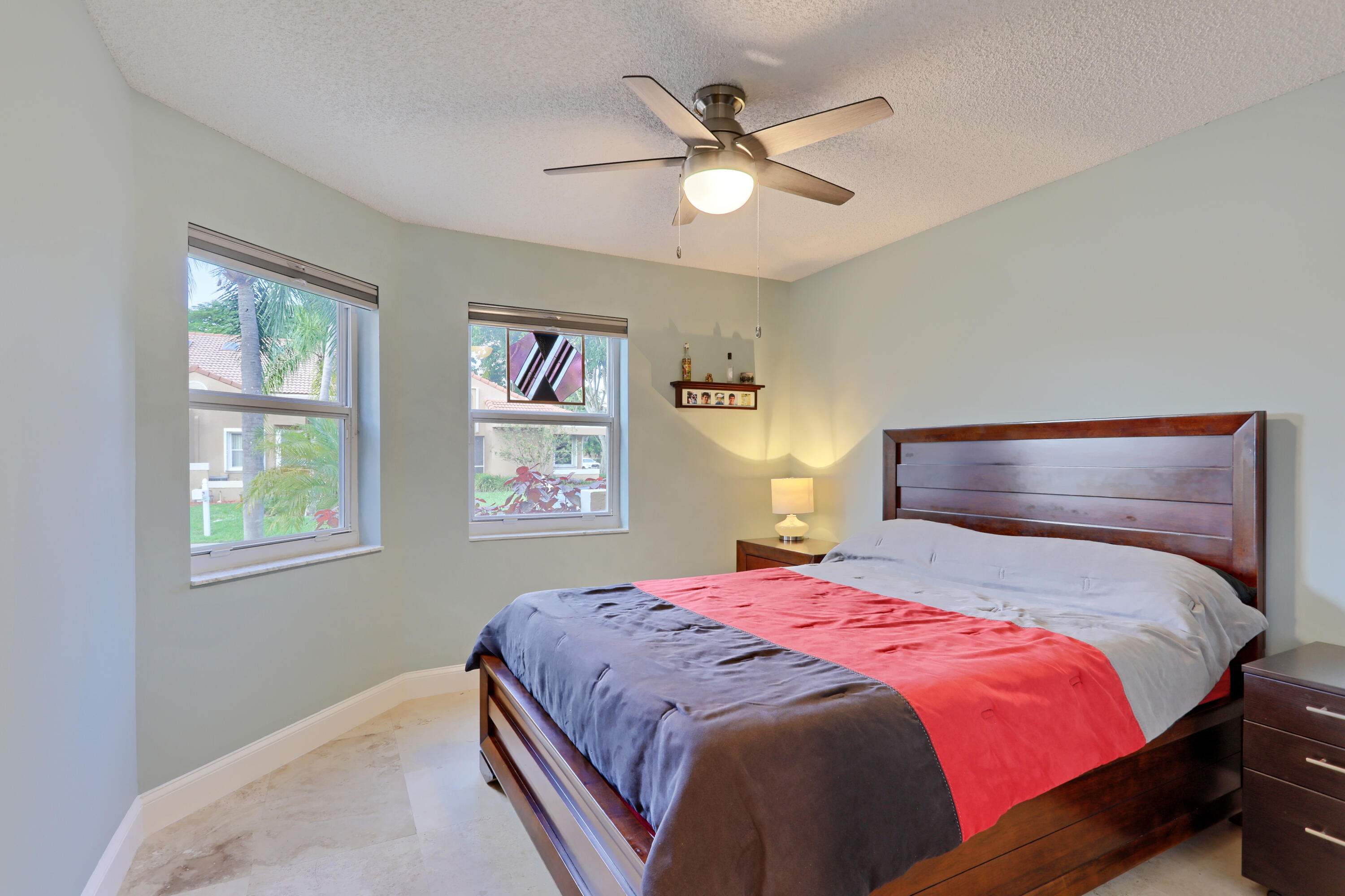 10940 Ladera Lane, Unit B Boca Raton, FL 33498 - Photo 21 of 53 25_320a4406-hdr(7)