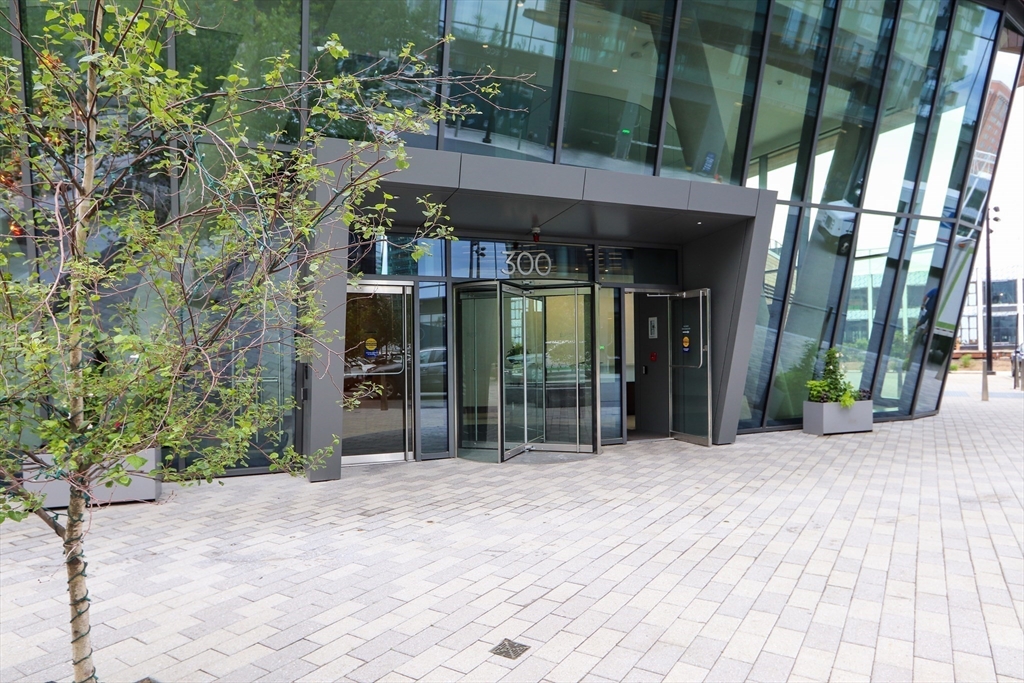 300 Pier 4 Blvd., Unit 3K Boston, MA 02210 - Photo 20 of 24 a view of a house with a porch