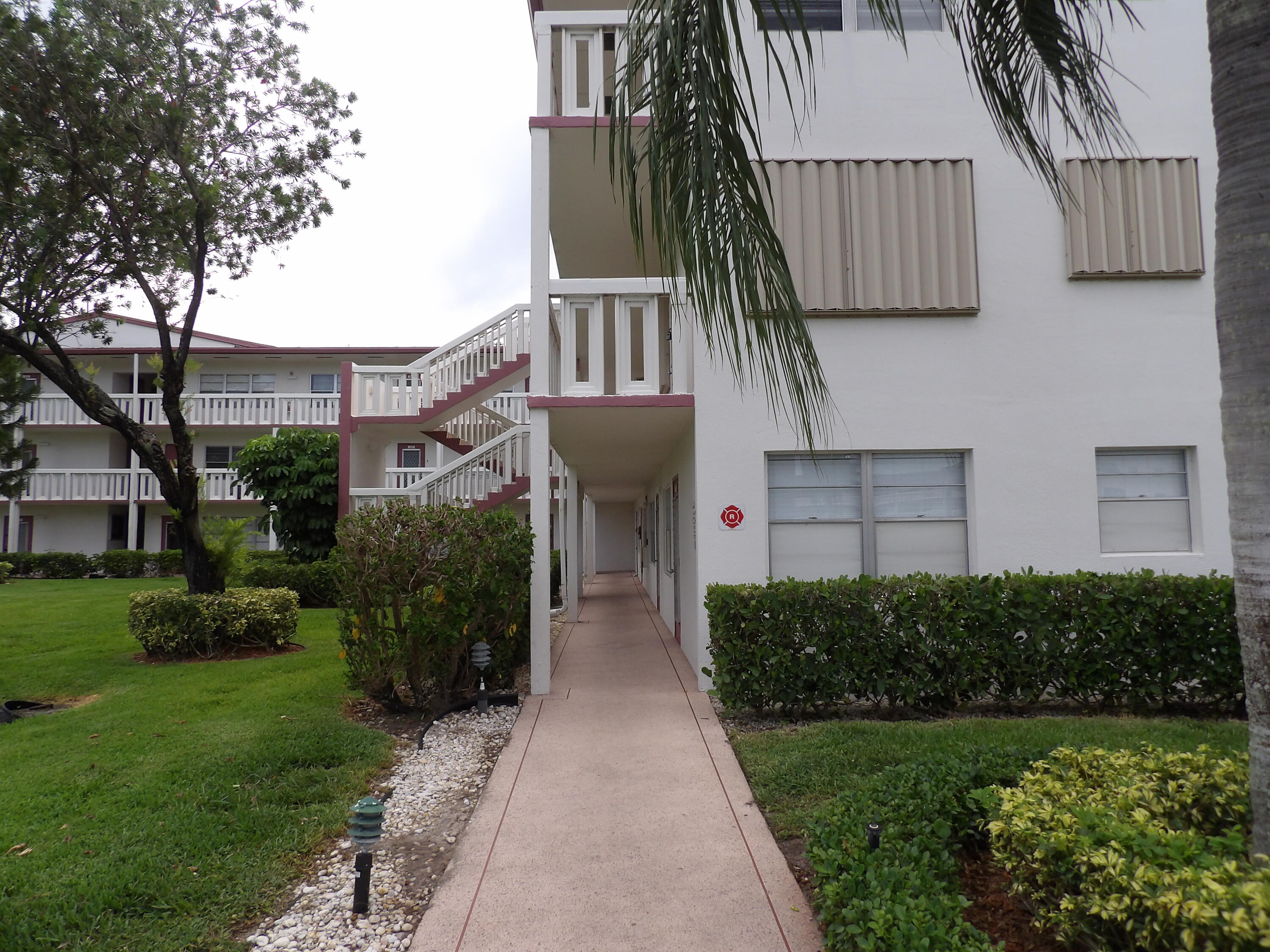 195 Fanshaw Way, Unit 195 Boca Raton, FL 33434 - Photo 8 of 42 100_0925