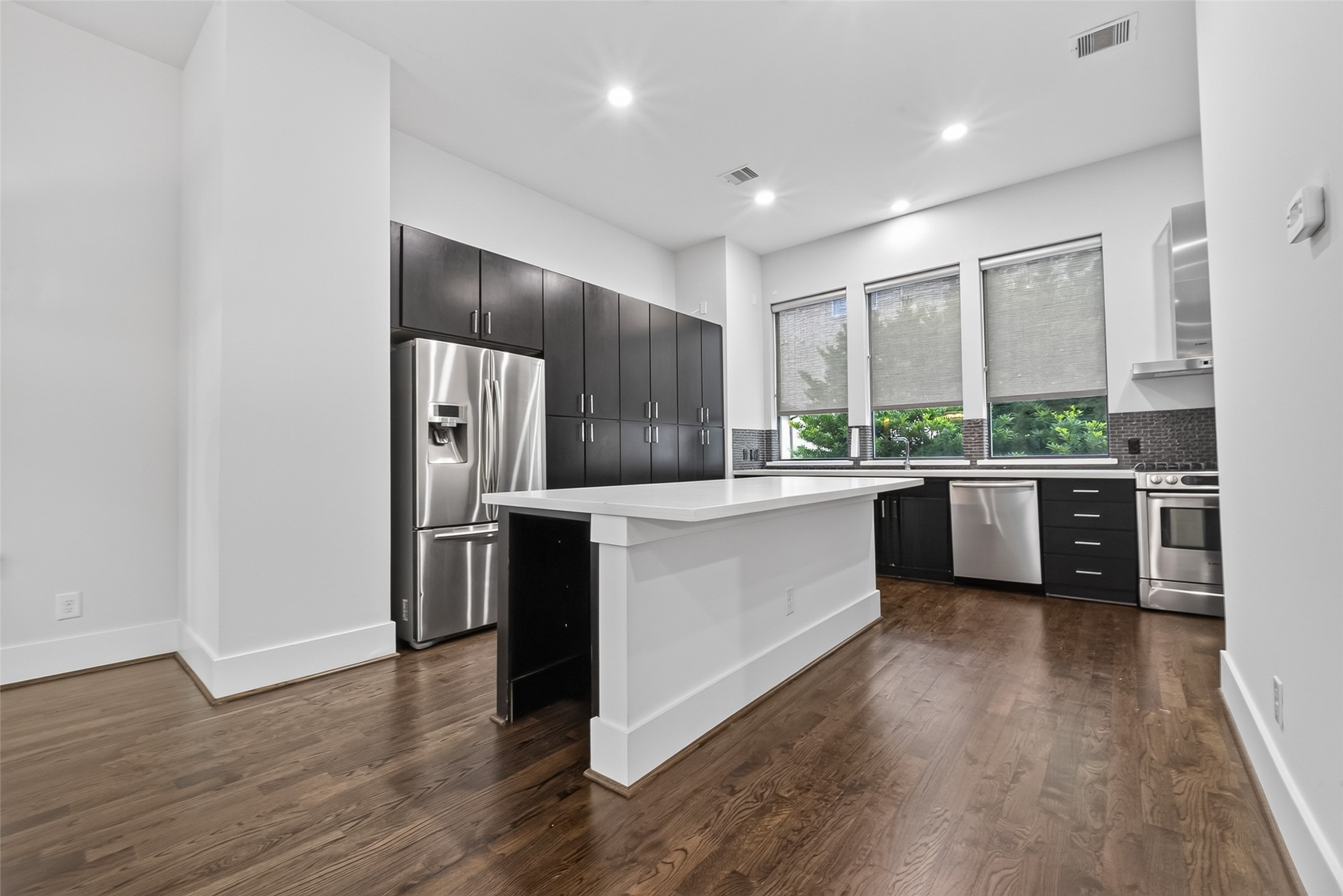 1715 Silver Street Houston, TX 77007 - Photo 6 of 19