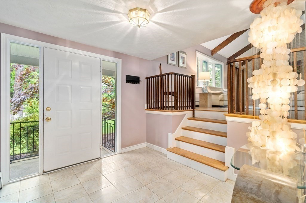 27 Revolutionary Road Acton, MA 01720 - Photo 5 of 42 Gallery Image 5