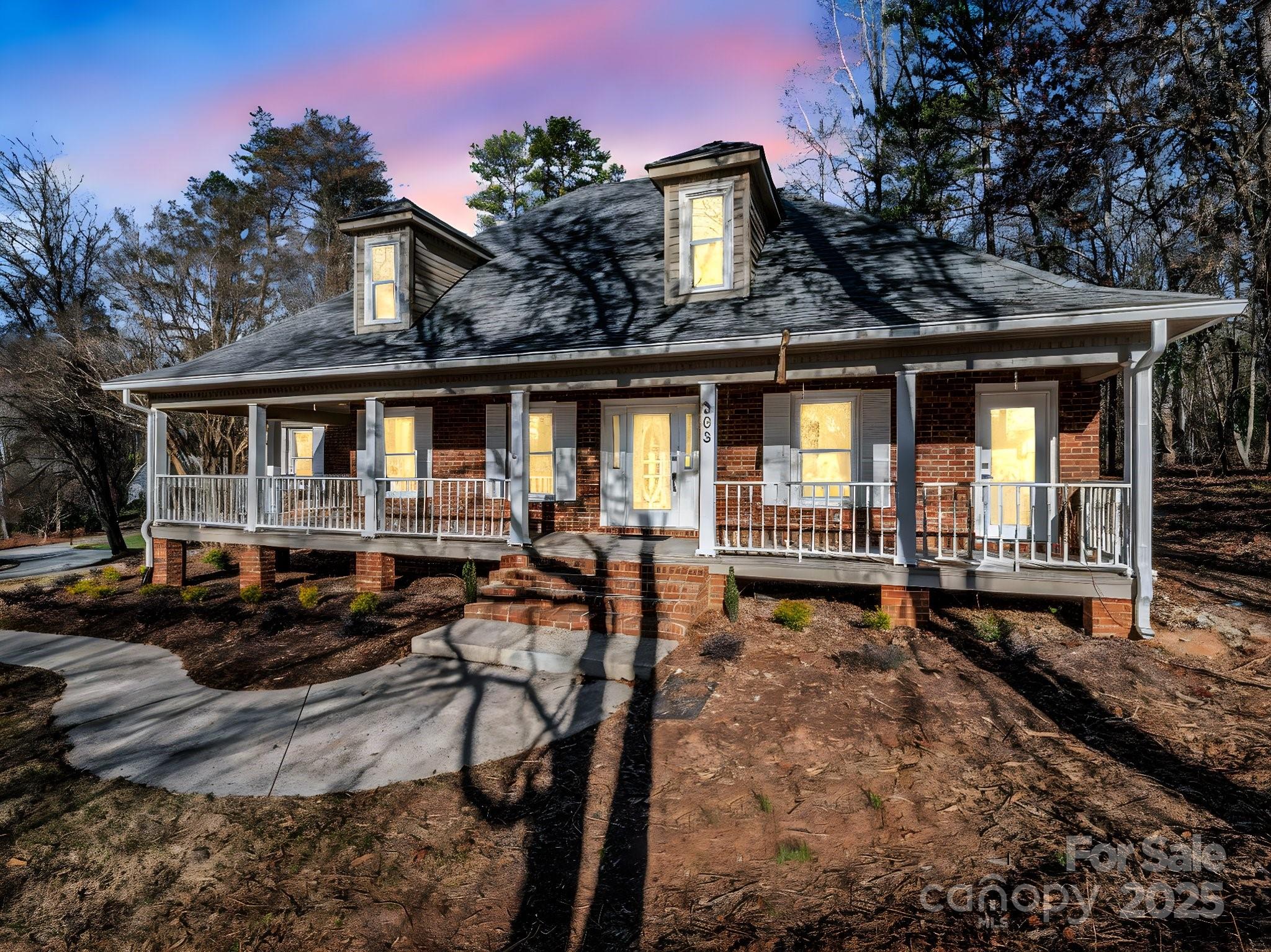 303 Fairforest Drive Rutherfordton, NC 28139 - Photo 3 of 33