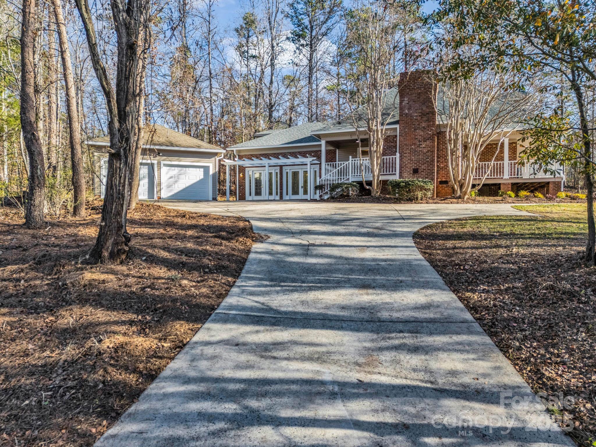 303 Fairforest Drive Rutherfordton, NC 28139 - Photo 5 of 33