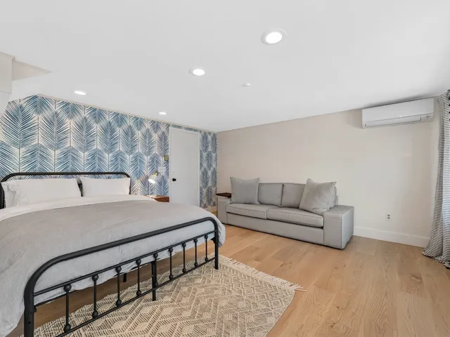 $4,800 | 8 Beach Street, Rockport, MA 01966