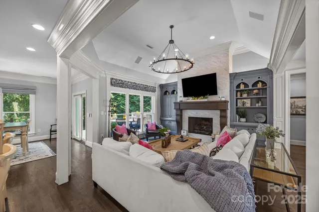 $3,840,000 | 19506 Mary Ardrey Circle, Cornelius, NC 28031