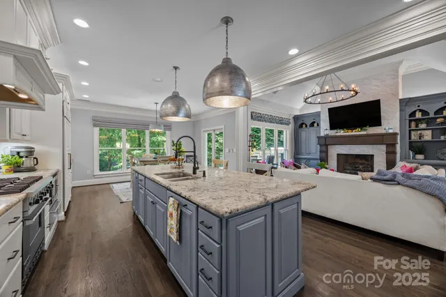 $3,840,000 | 19506 Mary Ardrey Circle, Cornelius, NC 28031