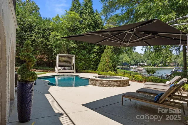 $3,840,000 | 19506 Mary Ardrey Circle, Cornelius, NC 28031