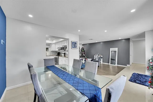 $569,999 | 300 Kathy Lane, Margate, FL 33068