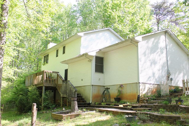 682 Tall Tree Road Wirtz, VA 24184 - Photo 3 of 30 Rear of Home