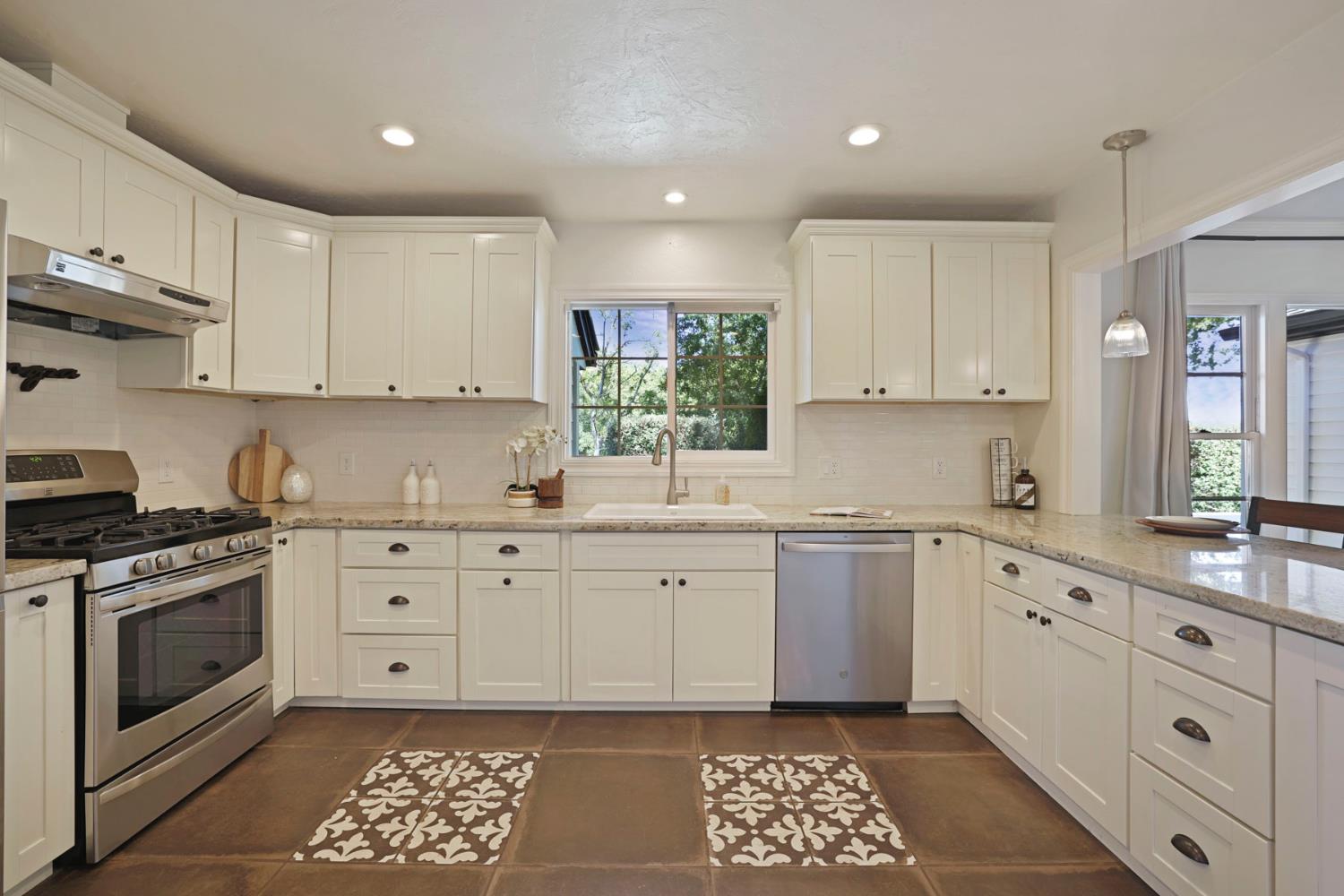 5971 West Linne Road Tracy, CA 95304 - Photo 22 of 95