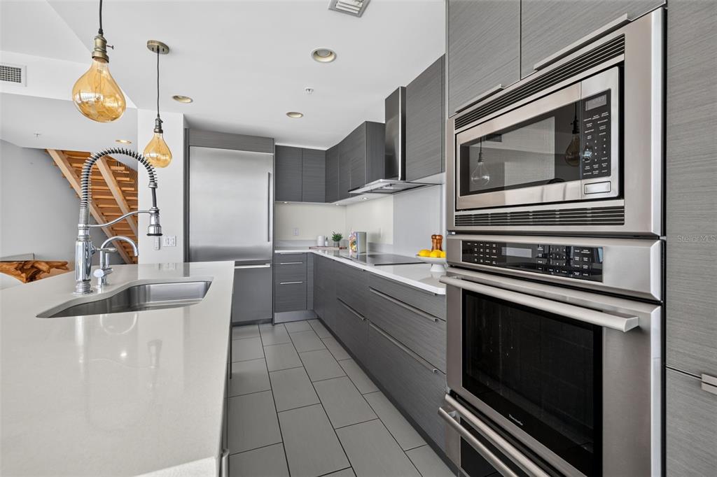 175 1st Street South, Unit 2107 St. Petersburg, FL 33701 - Photo 10 of 52 Gallery Image 10