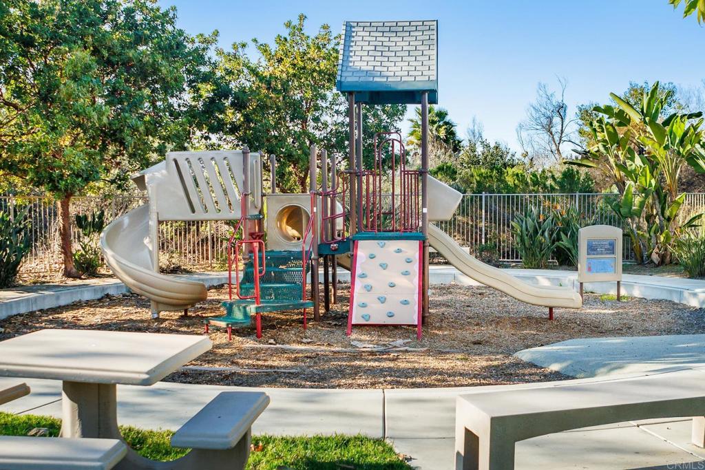 5511 Old Ranch Road, Unit 19 Oceanside, CA 92057 - Photo 28 of 32 a view of outdoor space with sign board