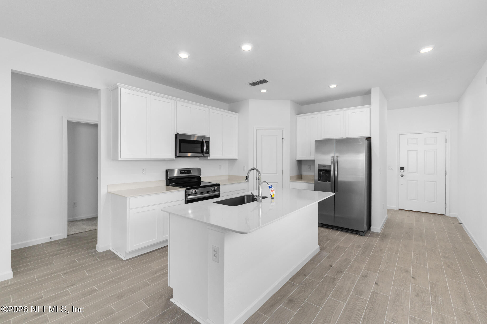 21 Giddings Way St. Augustine, FL 32084 - Photo 8 of 25 8-HSP_18-Dec-2025-A