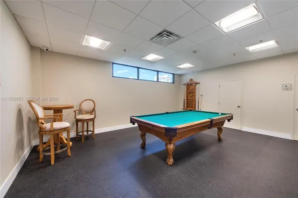 $2,700 | 20515 East Country Club Drive, Unit 1642, Aventura, FL 33180