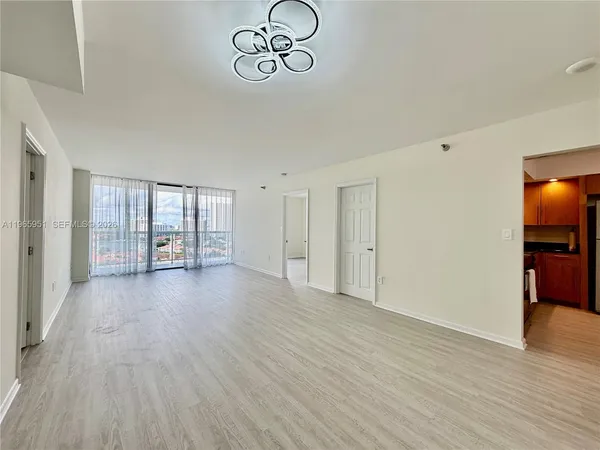 $2,700 | 20515 East Country Club Drive, Unit 1642, Aventura, FL 33180