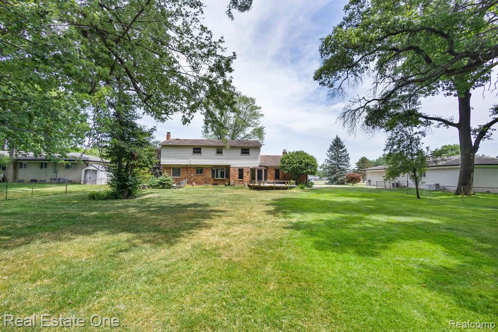 53431 Shelby Road Shelby, MI 48316 - Photo 25 of 26