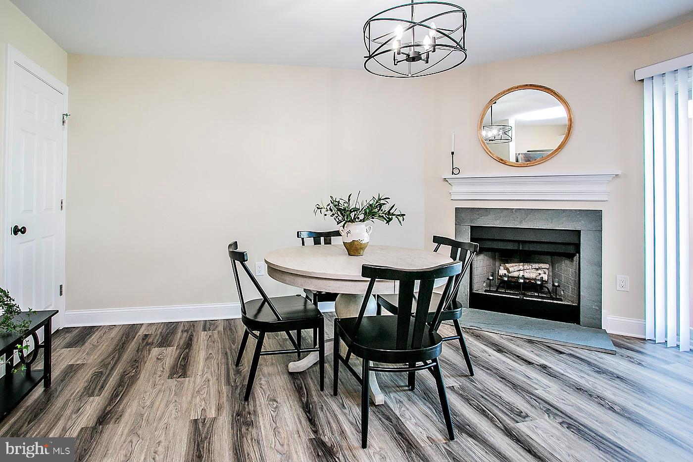 205 Tupelo Grove Ambler, PA 19002 - Photo 12 of 32 Breakfast/Dining Area