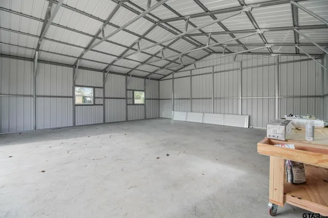 $300,000 | 700 Anderson County Road 308, Frankston, TX 75763