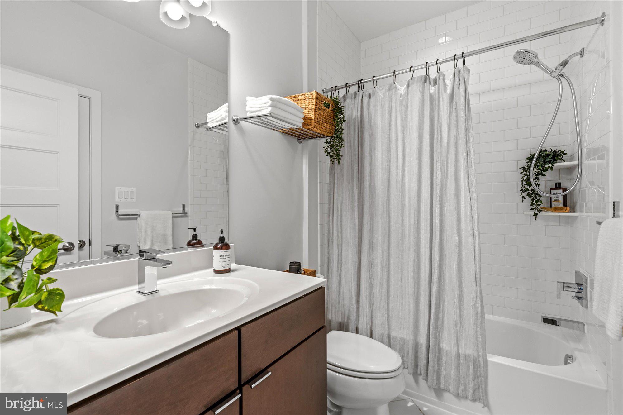 3324 7th Street Northeast Washington, DC 20017 - Photo 24 of 39 Second level hall full bathroom