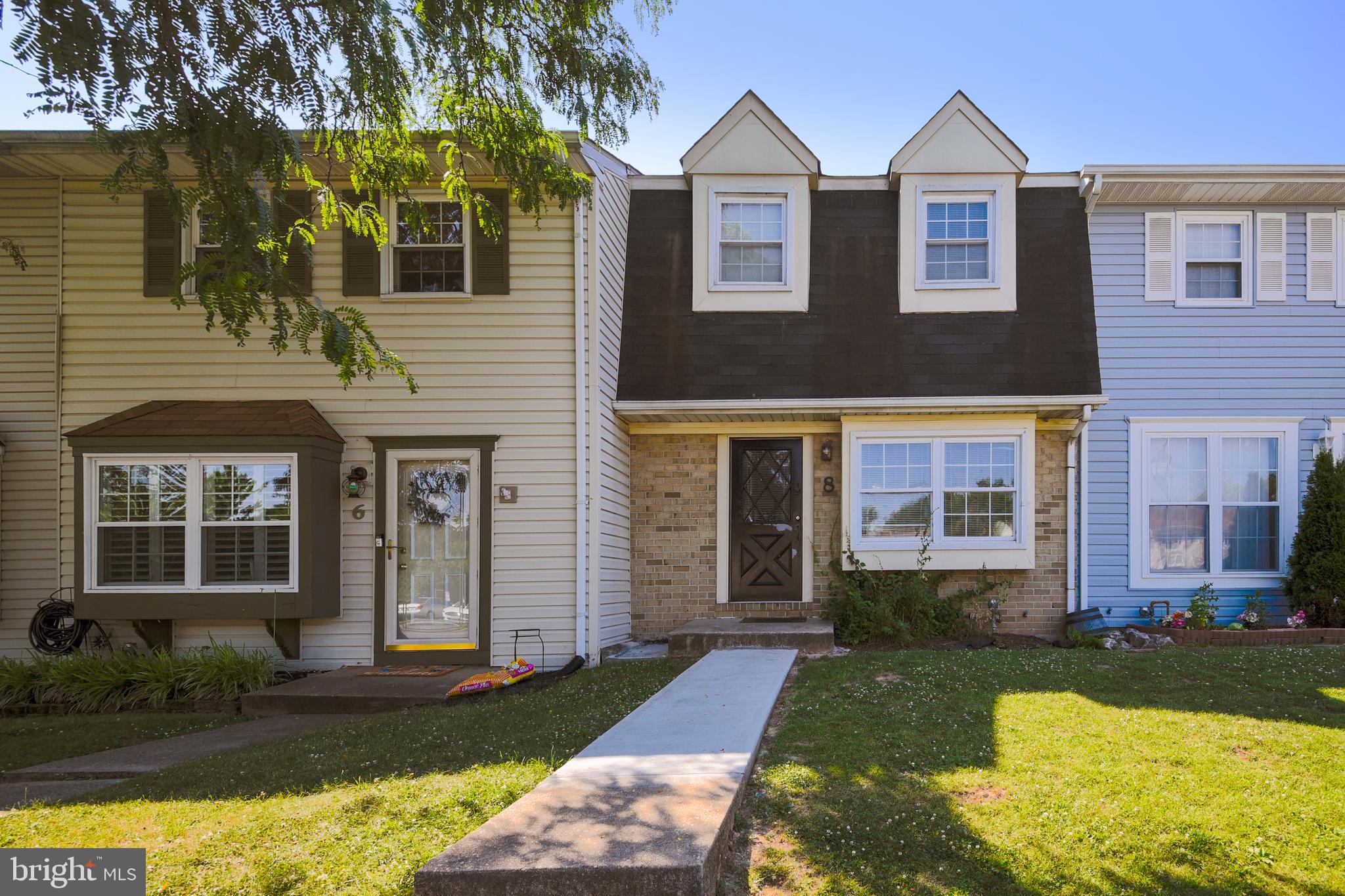 8 King Richard Court Rosedale, MD 21237 - Photo 1 of 19
