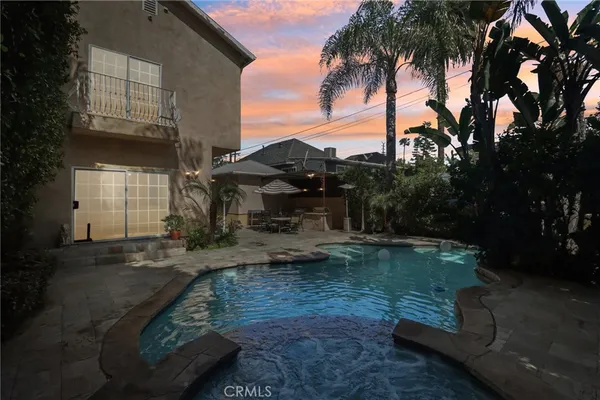 $2,149,950 | 4520 Kingswell Avenue, Los Angeles, CA 90027
