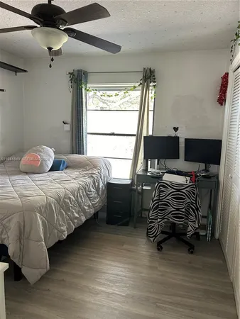 $2,000 | 200 Gate Road, Unit 207, Hollywood, FL 33024