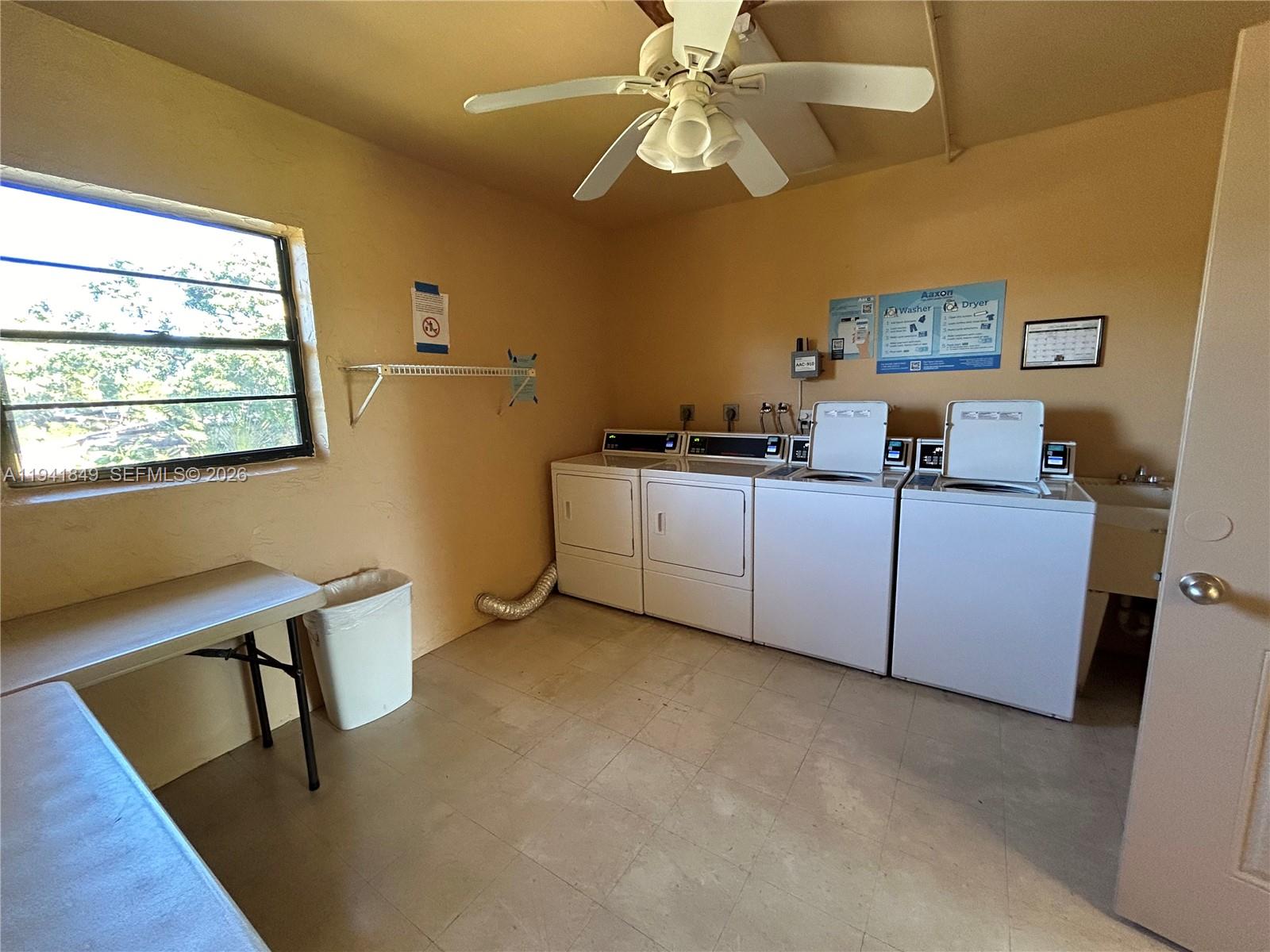 200 Gate Road, Unit 207 Hollywood, FL 33024 - Photo 24 of 38