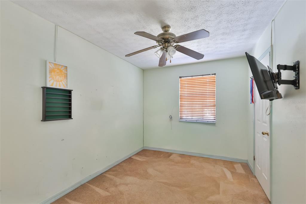 2710 Lewis Road Dover, FL 33527 - Photo 30 of 56