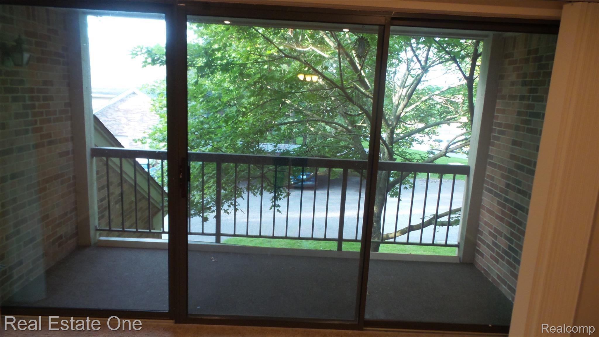 29535 Pine Ridge Circle, Unit 10 Farmington, MI 48331 - Photo 33 of 43 20200805_194106.jpg